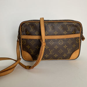 LOUIS VUITTON Trocadero 23 Monogram Canvas Shoulder Bag Brown