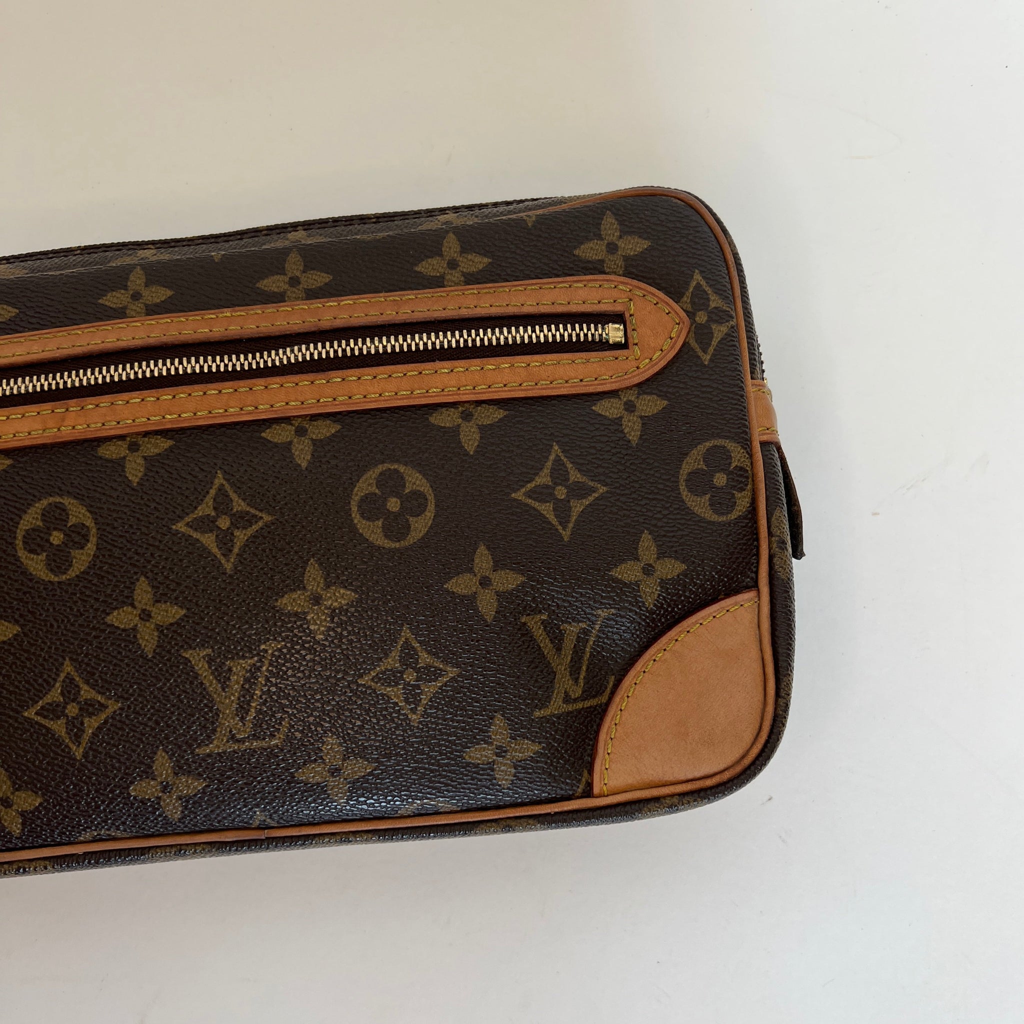 Louis Vuitton - Authenticated Marly Dragonne Clutch Bag - Leather Brown for Women, Good Condition
