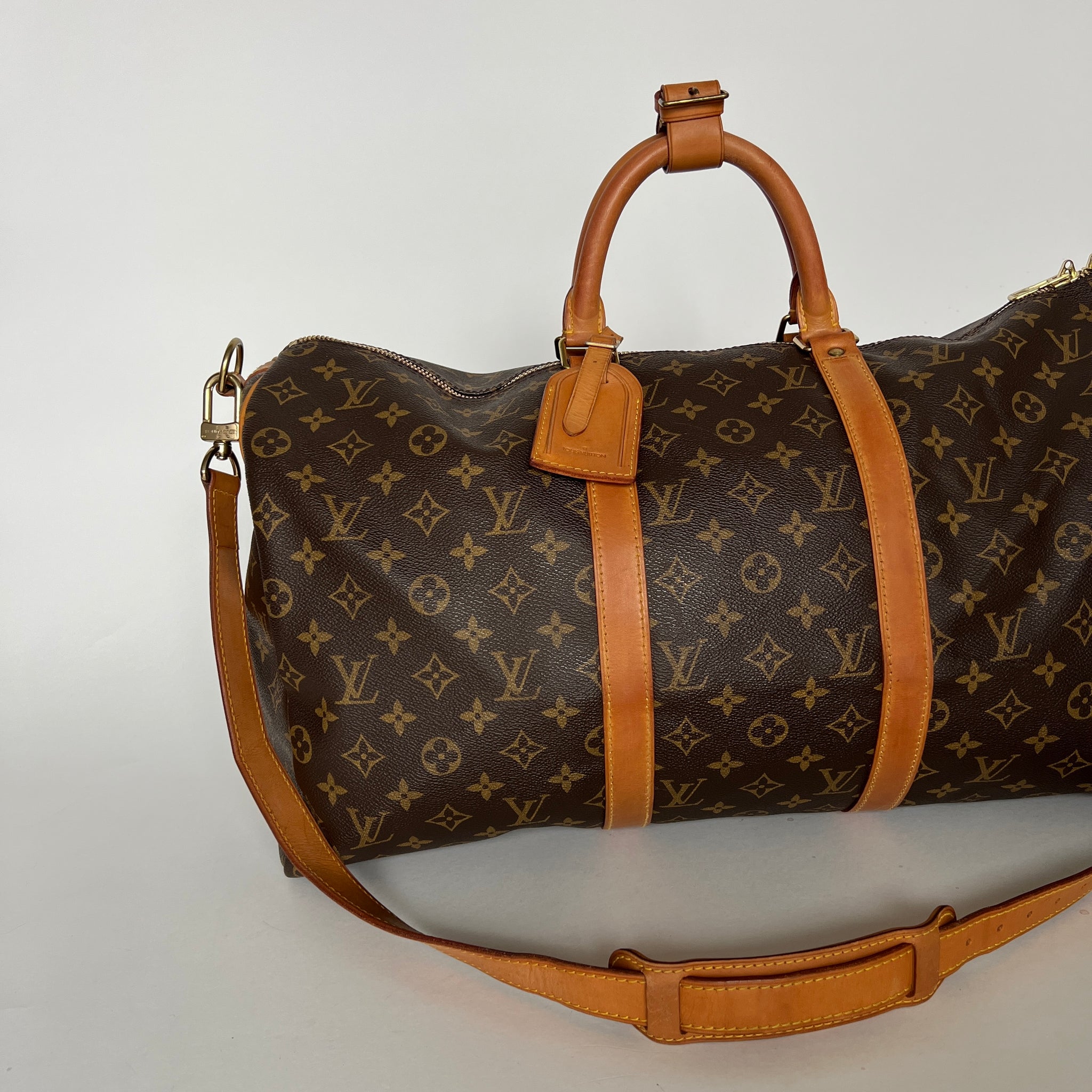 Authentic Louis Vuitton Keepall Duffle Bag for Sale in Irving, TX